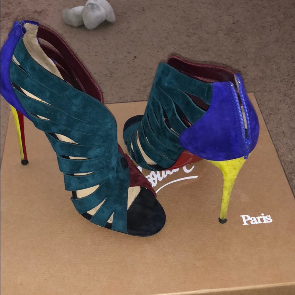 Christian Louboutin peep toe multi-color pump